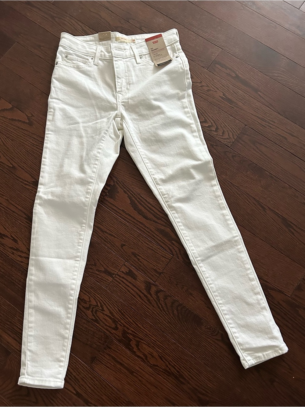 Levi's Women's White Skinny Jeans - Stretch Denim